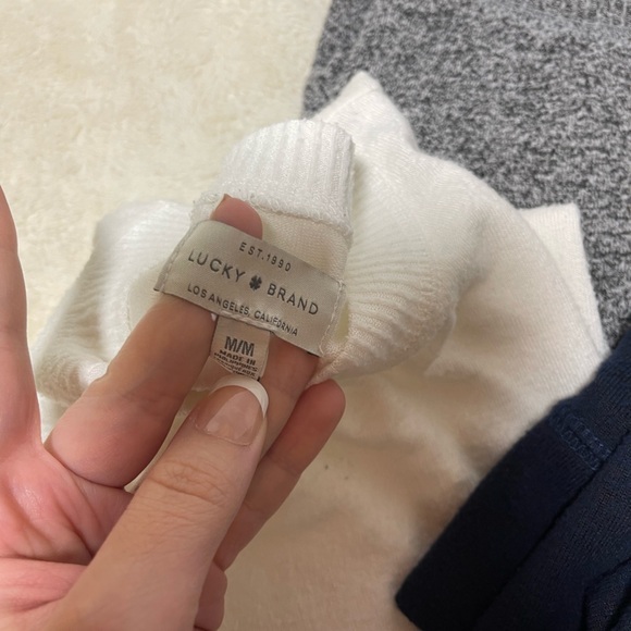 Lucky Brand Sweater Bundle 3 Medium Spring Lightweight Knit Navy White - Picture 3 of 12